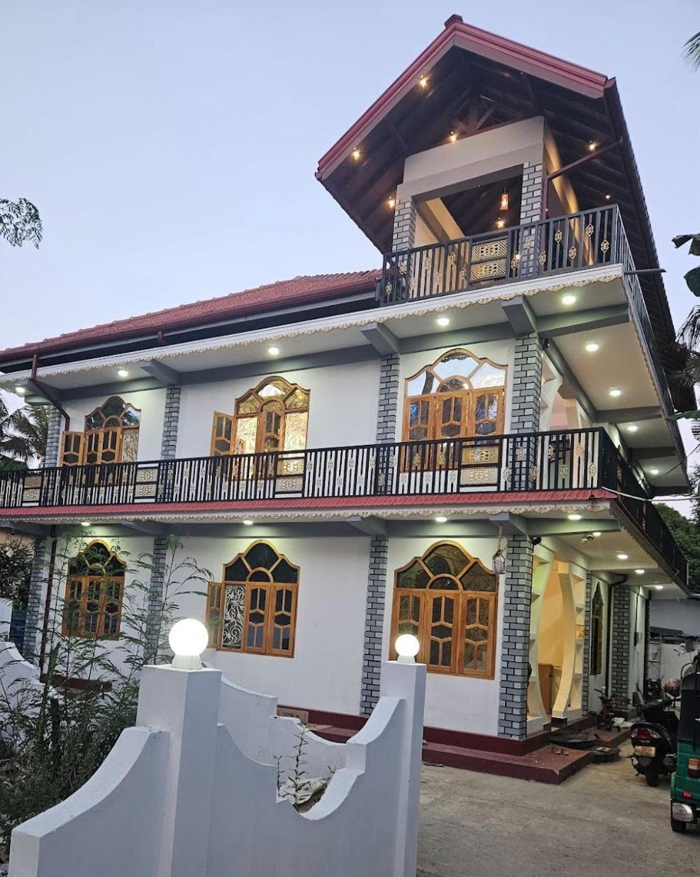 J & J Homestay Jaffna Exterior foto